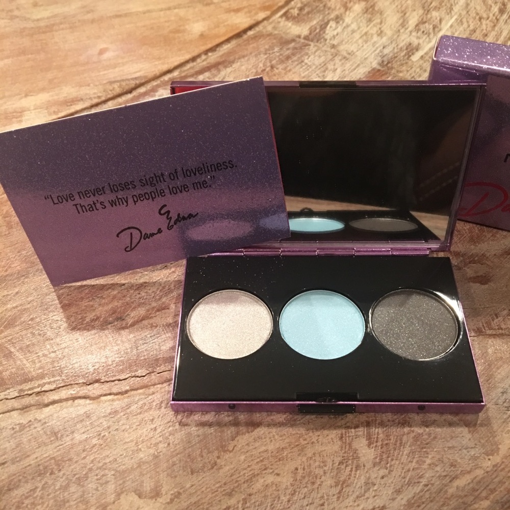 MAC Eyeshadow Palette